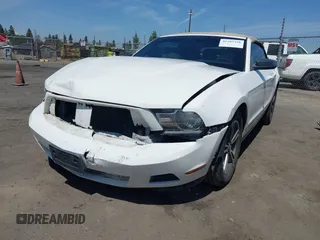 2011 Ford Mustang V6 with VIN 1ZVBP8EM7B5120394, listed as a IAAI auction lot 42207328 with 155,584 mi miles and . Bid and sale history available at DreamBid. Image 2.