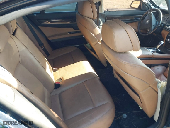 2011 BMW 7 Series 740i with VIN WBAKA4C52BC392112, listed as a IAAI auction lot 41736939 with 125,953 mi miles. Bid and sale history available at carsss.com. Image 8.