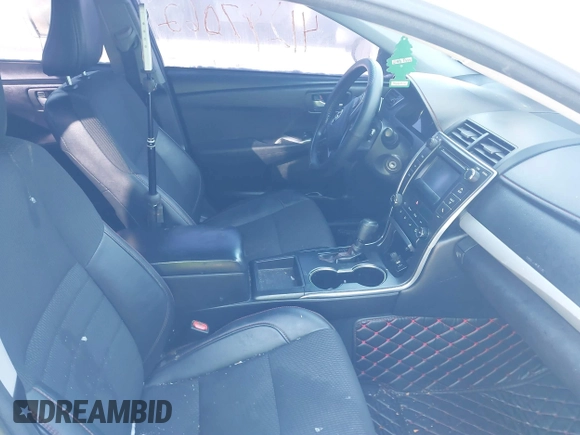 2017 Toyota Camry XLE z VIN 4T1BF1FK5HU743856, wystawiony jako IAAI lot #41297063 z przebiegiem 156 218 mil mil oraz . Historia ofert i sprzedaży dostępna na DreamBid. Obrazek 5.