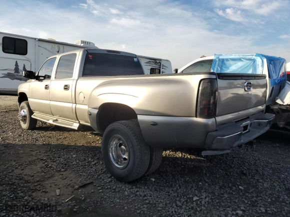2002 Chevrolet Silverado 3500 LT with VIN 1GCJK33122F119530, listed as a Copart auction lot 80089344 with NaN miles and Salvage Title. Bid and sale history available at carsss.com. Image 2.