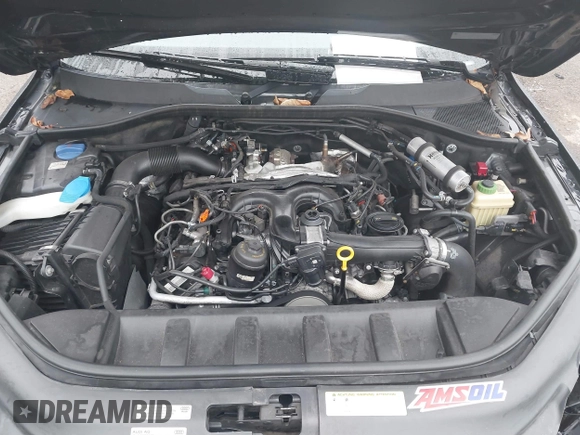 2014 Audi Q7 Premium Plus with VIN WA1LMAFE3ED016102, listed as a IAAI auction lot 40954158 with 129,143 mi miles and . Bid and sale history available at DreamBid. Image 10.
