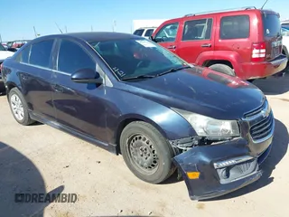 2015 Chevrolet Cruze LT with VIN 1G1PC5SB8F7197848, listed as a IAAI auction lot 42084129 with 120,300 mi miles and . Bid and sale history available at DreamBid. Image 1.