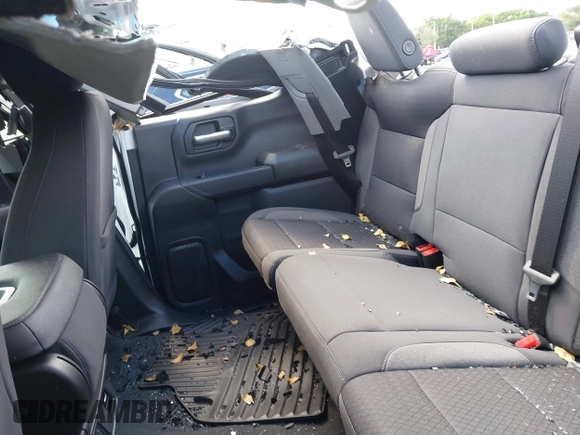 2024 Chevrolet Silverado 1500 Custom Trail Boss with VIN 3GCUDCED6RG354939, listed as a IAAI auction lot 40639035 with 42 mi miles. Bid and sale history available at carsss.com. Image 8.
