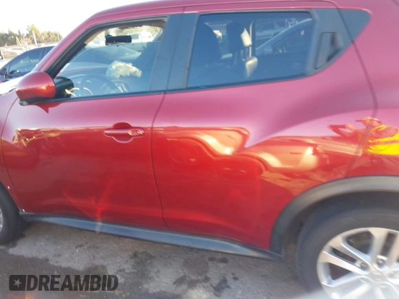 2011 Nissan Juke SL with VIN JN8AF5MR6BT021630, listed as a IAAI auction lot 40977169 with 83,909 mi miles. Bid and sale history available at carsss.com. Image 14.