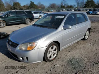 2007 Kia Spectra with VIN KNAFE161375004104, listed as a Copart auction lot 87377124 with 241,076 mi miles and Clean Title. Bid and sale history available at carsss.com. Image 1.