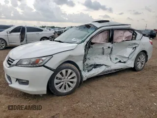 2014 Honda Accord Touring z VIN 1HGCR3F9XEA029924, wystawiony jako Copart lot #60462555 z przebiegiem Nie podano mil oraz Nie do naprawy • Non repairable. Historia ofert i sprzedaży dostępna na DreamBid. Obrazek 1.