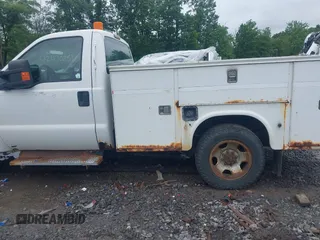 2008 Ford F-350 with VIN 1FDSF30518EB85528, listed as a IAAI auction lot 42470231 with 209,284 mi miles and . Bid and sale history available at DreamBid. Image 12.