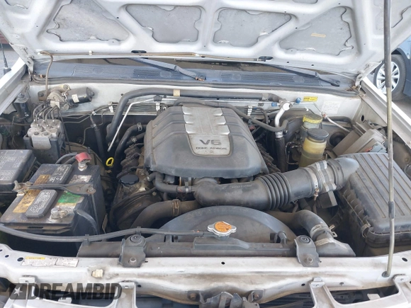 2001 Isuzu Rodeo S with VIN 4S2CK58W614361048, listed as a IAAI auction lot 41681566 with 133,460 mi miles and . Bid and sale history available at DreamBid. Image 10.