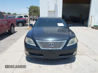 2007 Lexus LS 460 z VIN JTHBL46F375025263, wystawiony jako IAAI lot #42372108 z przebiegiem 172 558 mil mil oraz . Historia ofert i sprzedaży dostępna na DreamBid. Obrazek 12.