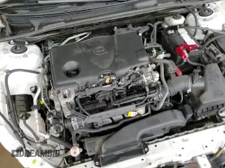 2021 Toyota Camry SE z VIN 4T1G11AK5MU427783, wystawiony jako Copart lot #84428125 z przebiegiem 72 177 mil mil oraz Czysty tytuł • Clean title. Historia ofert i sprzedaży dostępna na DreamBid. Obrazek 14.