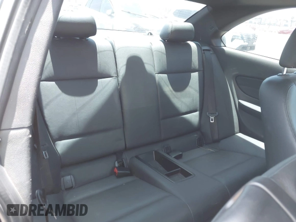 2010 BMW 1 Series 135i with VIN WBAUC7C54AVK80967, listed as a IAAI auction lot 42553077 with Not provided miles and . Bid and sale history available at DreamBid. Image 8.