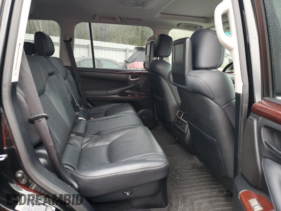2015 Lexus LX 570 z VIN JTJHY7AX8F4163848, wystawiony jako Copart lot #44108745 z przebiegiem 138 784 mil mil oraz Tytuł czysty. Historia ofert i sprzedaży dostępna na DreamBid. Obrazek 11.