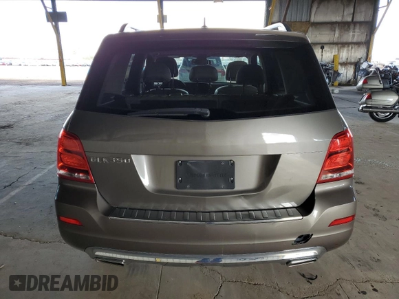 2014 Mercedes-Benz GLK 350 z VIN WDCGG5HB5EG268435, wystawiony jako Copart lot #47503975 z przebiegiem 112 355 mil mil oraz Tytuł czysty. Historia ofert i sprzedaży dostępna na DreamBid. Obrazek 6.