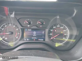2019 Chevrolet Camaro 1LT with VIN 1G1FB1RS8K0158029, listed as a IAAI auction lot 41039740 with 141,172 mi miles. Bid and sale history available at carsss.com. Image 7.
