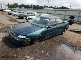 2000 Chevrolet Malibu with VIN 1G1ND52J4Y6343442, listed as a Copart auction lot 62393214 with 104,399 mi miles and Salvage Title. Bid and sale history available at carsss.com. Image 1.