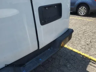 2020 Chevrolet Express Cargo с VIN 1GCWGAFP6L1186058, выставлен на аукционе IAAI как лот 42737734 с пробегом 106 149 миль миль и . История ставок и продаж доступна на DreamBid. Изображение 1.