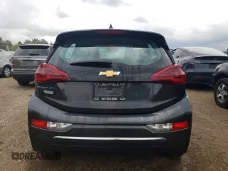 2020 Chevrolet Bolt EV LT z VIN 1G1FY6S0XL4104973, wystawiony jako Copart lot #64164424 z przebiegiem 77 341 mil mil oraz Szkody całkowita. Historia ofert i sprzedaży dostępna na DreamBid. Obrazek 6.