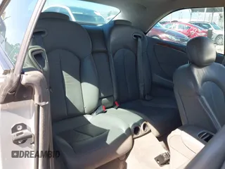 2006 Mercedes-Benz CLK 350 with VIN WDBTK56GX6T069583, listed as a IAAI auction lot 42704123 with 195,516 mi miles and . Bid and sale history available at DreamBid. Image 8.