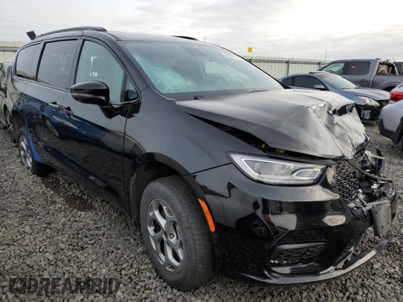 2023 Chrysler Pacifica Limited with VIN 2C4RC3GG4PR570425, listed as a Copart auction lot 86352374 with Not provided miles and Salvage title. Bid and sale history available at DreamBid. Image 4.