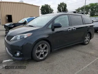 2014 Toyota Sienna SE with VIN 5TDXK3DC6ES478961, listed as a Copart auction lot 60820805 with 161,369 mi miles and Clean title. Bid and sale history available at DreamBid. Image 1.