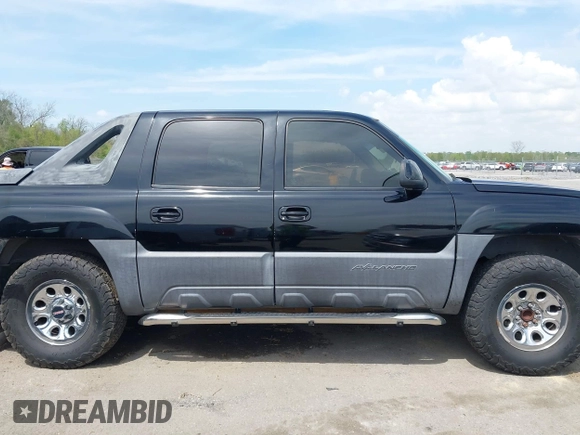 2003 Chevrolet Avalanche with VIN 3GNEC13T13G150067, listed as a IAAI auction lot 41714024 with Not Provided miles and . Bid and sale history available at DreamBid. Image 13.