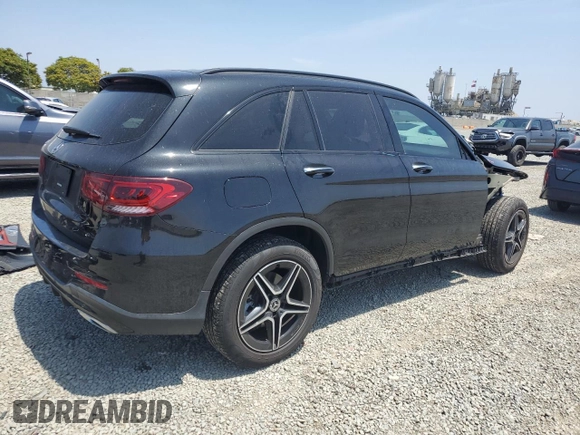 2020 Mercedes-Benz GLC 300 with VIN WDC0G8DB7LF741618, listed as a Copart auction lot 60753135 with 59,720 mi miles and Salvage title. Bid and sale history available at DreamBid. Image 3.
