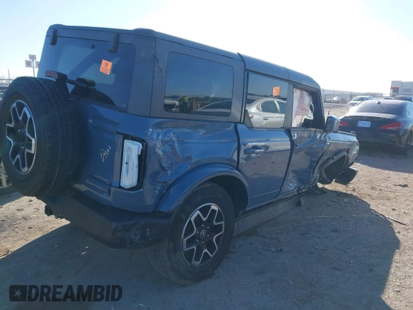 2023 Ford Bronco with VIN 1FMEE5BP8PLB10748, listed as a IAAI auction lot 41132819 with 1 mi miles. Bid and sale history available at carsss.com. Image 4.
