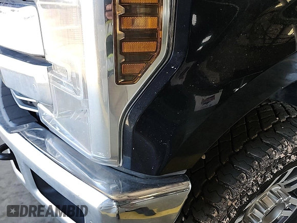2019 Ford F-250 XL with VIN 1FT7W2BT0KED41596, listed as a IAAI auction lot 42727923 with 246,034 mi miles and . Bid and sale history available at DreamBid. Image 7.