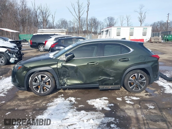 2021 Lexus UX with VIN JTHX3JBH9M2040066, listed as a IAAI auction lot 41256663 with 48,638 mi miles. Bid and sale history available at carsss.com. Image 14.