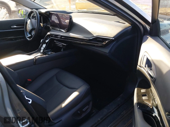 2023 Toyota Mirai XLE with VIN JTDAAAAAXPA010313, listed as a IAAI auction lot 41867909 with 11,996 mi miles. Bid and sale history available at carsss.com. Image 5.