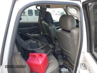 2004 GMC Yukon Denali z VIN 1GKEK63U34J166146, wystawiony jako IAAI lot #42097894 z przebiegiem Nie podano mil oraz . Historia ofert i sprzedaży dostępna na DreamBid. Obrazek 8.