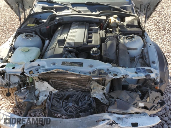 2001 BMW Z3 3.0 with VIN WBACN53491LL46300, listed as a Copart auction lot 44136155 with 154,970 mi miles and Salvage title. Bid and sale history available at DreamBid. Image 11.