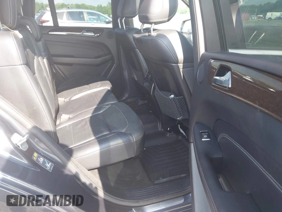 2015 Mercedes-Benz M 350 with VIN 4JGDA5HB9FA522206, listed as a IAAI auction lot 42634089 with 120,000 mi miles and . Bid and sale history available at DreamBid. Image 8.