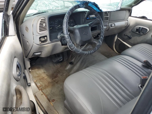 1997 Chevrolet C/K 2500 with VIN 1GCFC29R5VE216404, listed as a Copart auction lot 72404354 with 325,044 mi miles and Salvage Title. Bid and sale history available at carsss.com. Image 8.