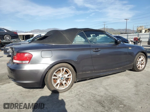 2008 BMW 1 Series 128i с VIN WBAUN13518VH79536, выставлен на аукционе Copart как лот 49862135 с пробегом 66 284 миль миль и Списание • Salvage title. История ставок и продаж доступна на DreamBid. Изображение 3.