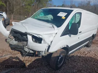 2022 Ford Transit Cargo with VIN 1FTYE1Y88NKA67543, listed as a IAAI auction lot 41540739 with 61,099 mi miles. Bid and sale history available at carsss.com. Image 2.