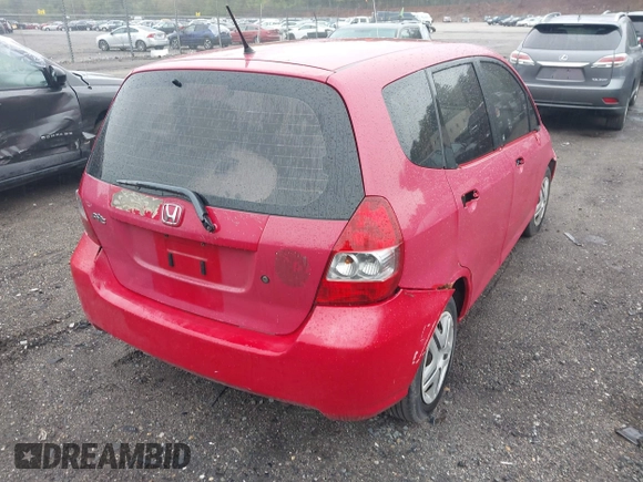 2007 Honda Fit с VIN JHMGD38497S045303, выставлен на аукционе IAAI как лот 42225334 с пробегом 199 886 миль миль и . История ставок и продаж доступна на DreamBid. Изображение 4.