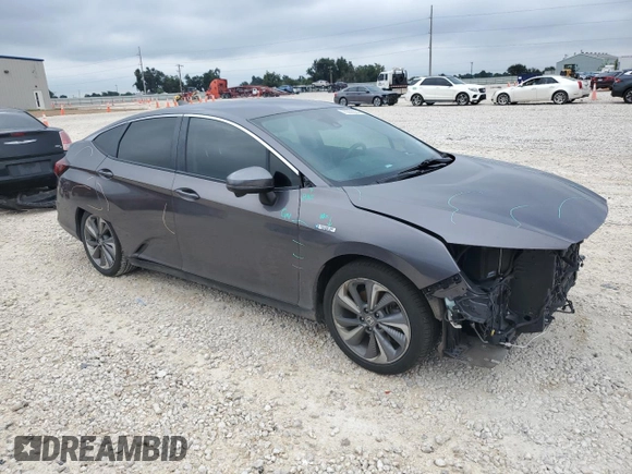 2018 Honda Clarity Plug-In Hybrid Touring with VIN JHMZC5F35JC010583, listed as a Copart auction lot 70229924 with 62,501 mi miles and Salvage Title. Bid and sale history available at carsss.com. Image 4.