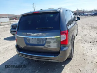 2015 Chrysler Town & Country Touring with VIN 2C4RC1BG9FR538421, listed as a IAAI auction lot 42055002 with 152,804 mi miles. Bid and sale history available at carsss.com. Image 16.