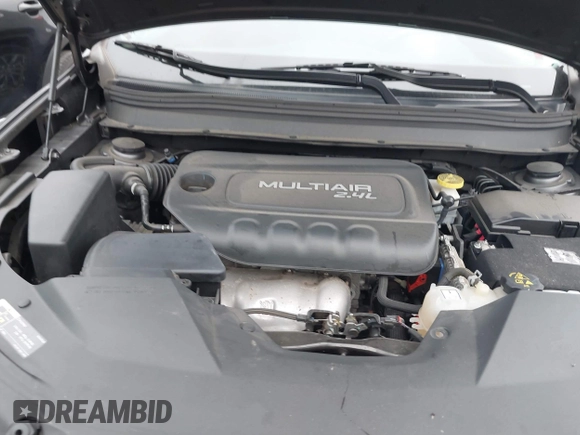 2019 Jeep Cherokee Latitude Plus with VIN 1C4PJMLB2KD113945, listed as a IAAI auction lot 41477510 with 38,143 mi miles and . Bid and sale history available at DreamBid. Image 10.