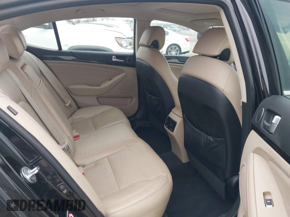 2015 Kia Cadenza Premium with VIN KNALN4D70F5177461, listed as a IAAI auction lot 41382190 with 214,538 mi miles. Bid and sale history available at carsss.com. Image 8.