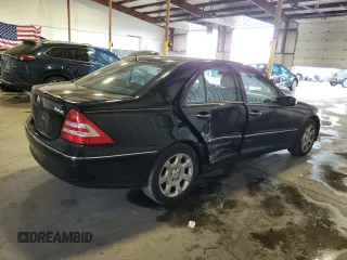 2005 Mercedes-Benz C 240 z VIN WDBRF81J45F567066, wystawiony jako Copart lot #41700715 z przebiegiem 150 234 mil mil oraz Szkoda całkowita • Salvage title. Historia ofert i sprzedaży dostępna na DreamBid. Obrazek 3.