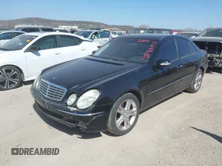 2006 Mercedes-Benz E-Class 3.5L with VIN WDBUF56J46A884099, listed as a IAAI auction lot 41798143 with 175,597 mi miles. Bid and sale history available at carsss.com. Image 2.