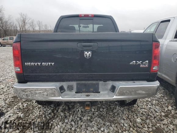 2005 Dodge 2500 SLT z VIN 3D7KS28C35G732726, wystawiony jako Copart lot #86070894 z przebiegiem 152 057 mil mil oraz Szkoda całkowita • Salvage title. Historia ofert i sprzedaży dostępna na DreamBid. Obrazek 6.