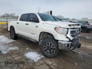 2016 Toyota Tundra 4WD Truck SR5 with VIN 5TFDW5F18GX544258, listed as a Copart auction lot 38011124 with 92,970 mi miles. Bid and sale history available at carsss.com. Image 4.
