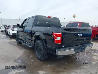 2018 Ford F-150 XL with VIN 1FTEW1CB8JFC47496, listed as a IAAI auction lot 41330632 with 82,308 mi miles. Bid and sale history available at carsss.com. Image 3.