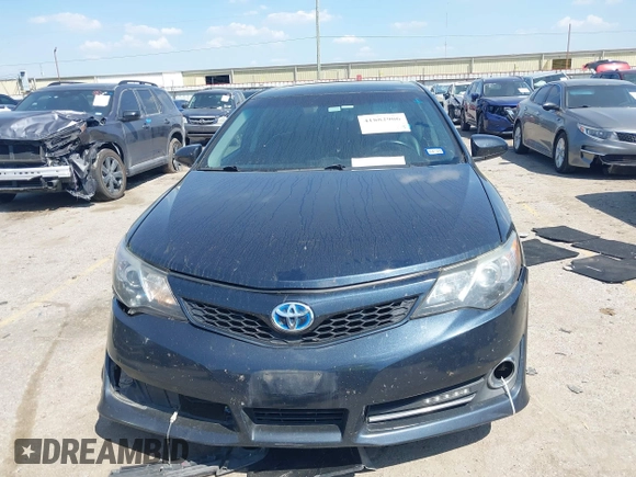 2014 Toyota Camry L with VIN 4T1BF1FK2EU817293, listed as a IAAI auction lot 41882906 with 189,719 mi miles. Bid and sale history available at carsss.com. Image 12.