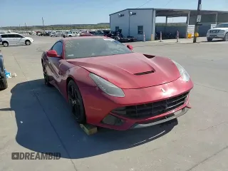 2013 Ferrari F12 z VIN ZFF74UFA7D0193622, wystawiony jako Copart lot #73031694 z przebiegiem Nie podano mil oraz Szkody całkowita. Historia ofert i sprzedaży dostępna na DreamBid. Obrazek 11.
