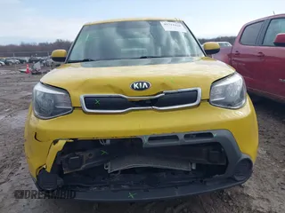 2015 Kia Soul + with VIN KNDJP3A52F7186605, listed as a IAAI auction lot 41711620 with 68,205 mi miles. Bid and sale history available at carsss.com. Image 12.