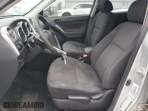 2006 Pontiac Vibe z VIN 5Y2SL65866Z406211, wystawiony jako Copart lot #85122544 z przebiegiem 151 982 mil mil oraz Nie do naprawy • Non repairable. Historia ofert i sprzedaży dostępna na DreamBid. Obrazek 7.